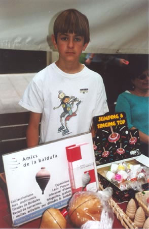 En Xavier al front de la parada